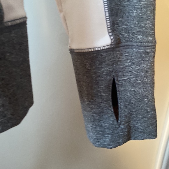 2/15$ PINK 1/4 Zip Grey Pullover Sweater - Picture 4 of 6